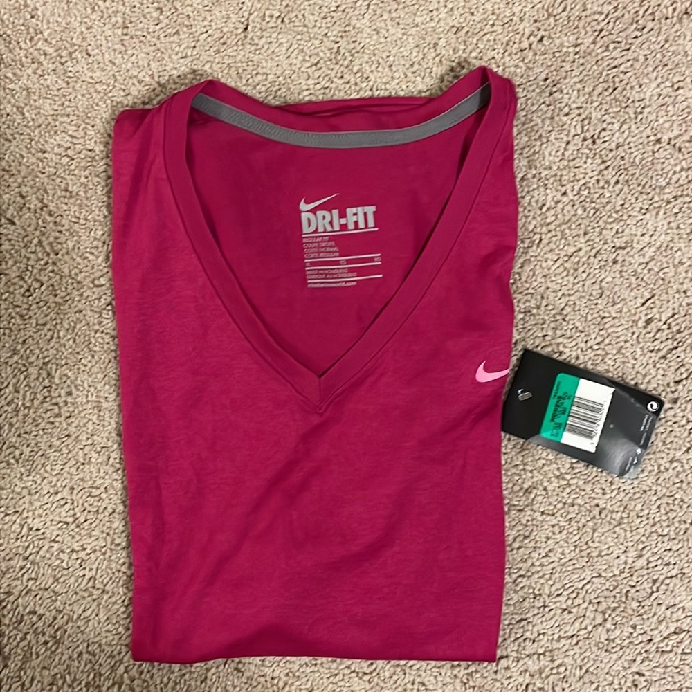 NWT NIKE Dri-fit Top